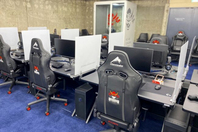 ゲームスペースの奥に設置されているMidi